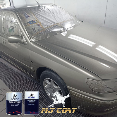 Glossy Automotive Top Coat Paint Resistant To Environmental Pollutants